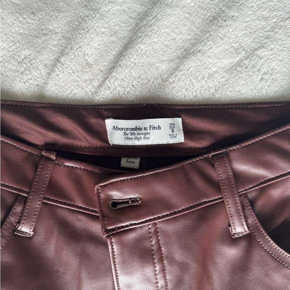 Curve Love Vegan Leather 90s Straight Pant - Picture 4 of 5